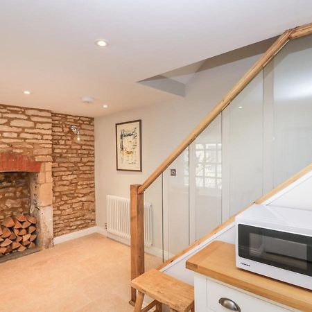 Stable Cottage Cheltenham Bagian luar foto