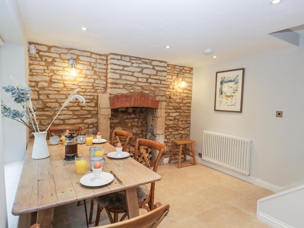 Stable Cottage Cheltenham Bagian luar foto