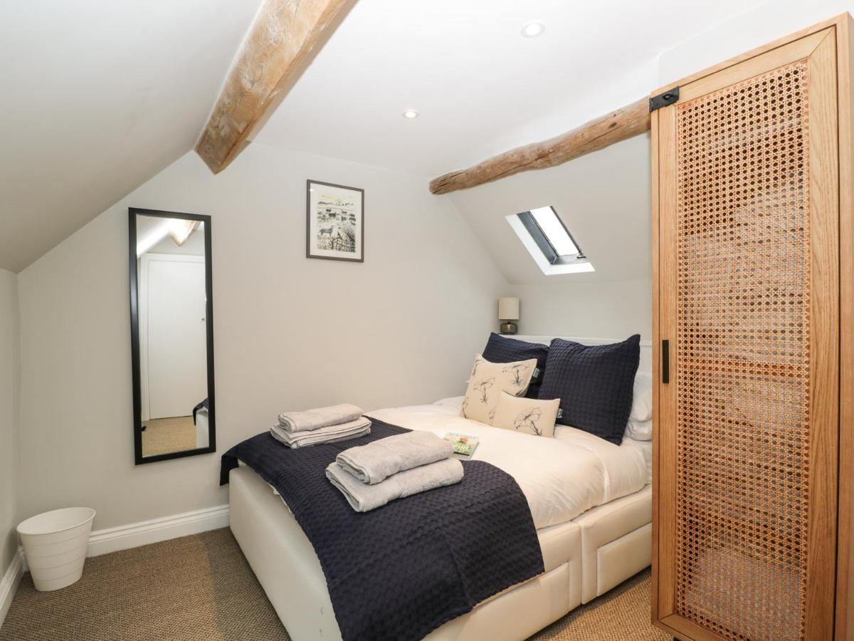 Stable Cottage Cheltenham Bagian luar foto